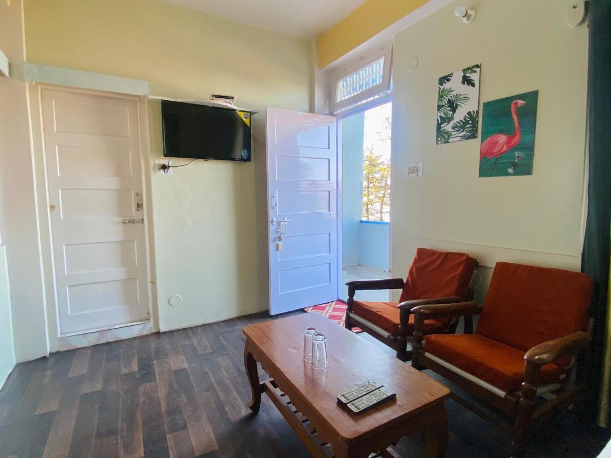 Bed and Breakfast The Travelista Shimla Zewnętrze zdjęcie